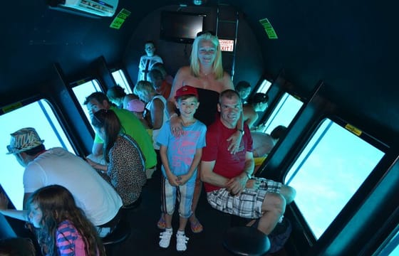 Panorama Semi-Submarine & Snorkeling Tour from Hurghada
