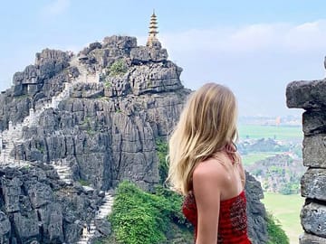 Ninh Bình Day Tour from Hanoi: Tam Coc Boat and Cycling