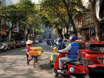 Hanoi Motorcycle City Tour with Local Guide and Vespa Ride