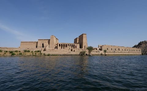 Nile Cruise with Guided Tours from Aswan to Luxor