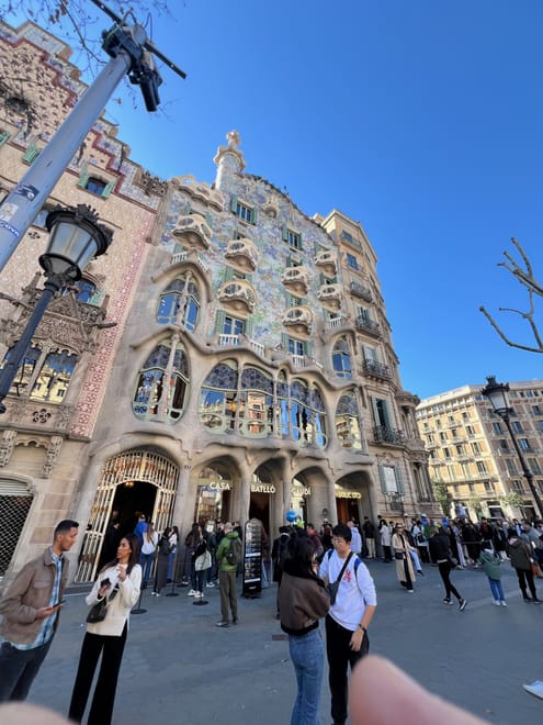 casa batlo barcelona letango tours