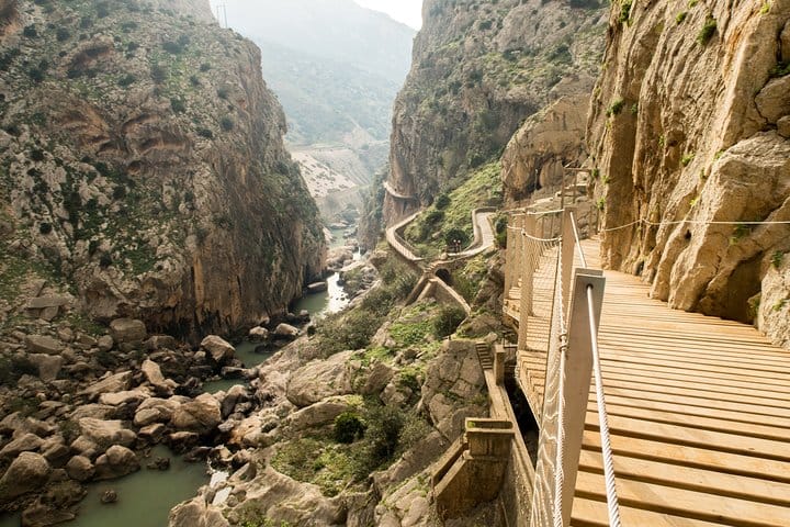 Caminito del rey tour from Malaga by MALAGA ACTIVA TOURS.