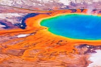 Yellowstone hotsprings.