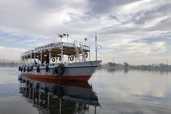 Private City Tour One Hour By Horse Carriage &amp; 1 hour River Nile boat tour-Luxor