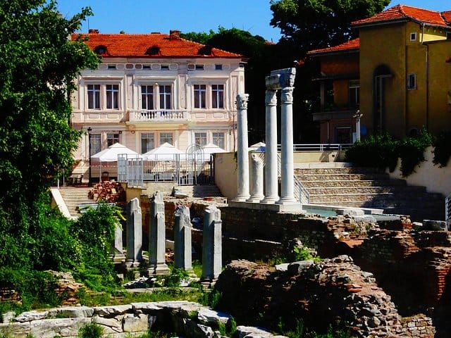 Plovdiv and Perushtitsa Day Trip with Wine Tasting from Sofia 5