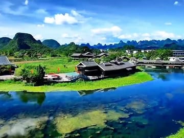 Guilin 4-Day Scenic Tour with Hiking and Cultural Experiences