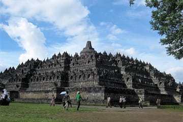 Yogyakarta Cultural Tour: Borobudur, Prambanan, and Merapi