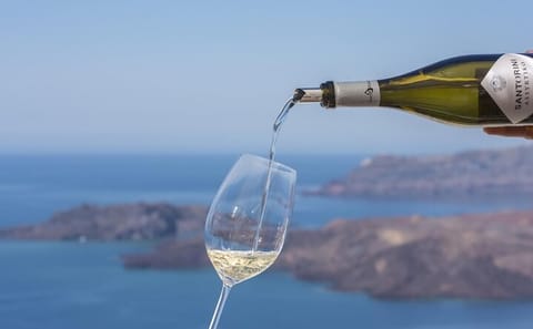 Greece Wine Roads Tour: Athens and Santorini Experience