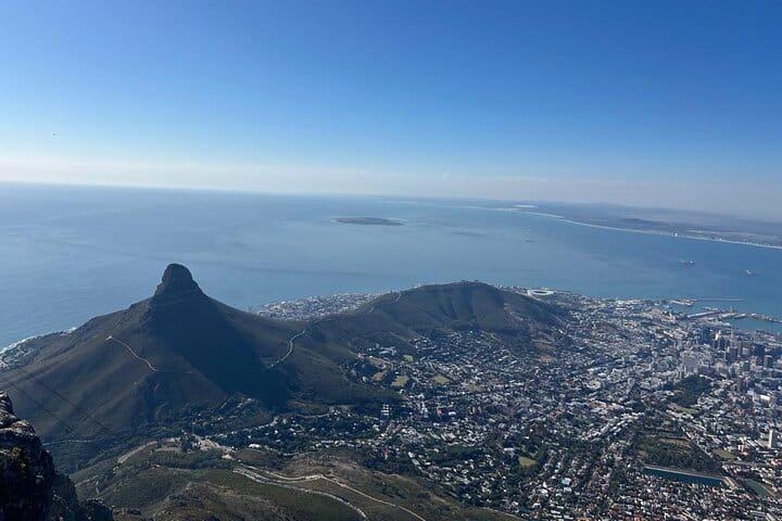 Full-Day Cape of Good Hope and Table Mountain with Penguins Tour