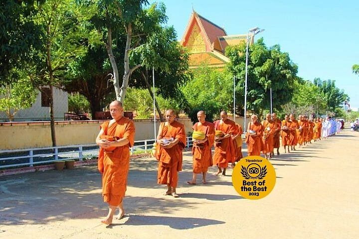 Private Oudong Mountain & Phnom Baset Tour: Explore Cambodia’s Royal History