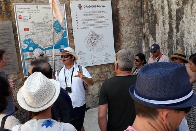Private Dubrovnik to Split transfer with Mostar tour  5