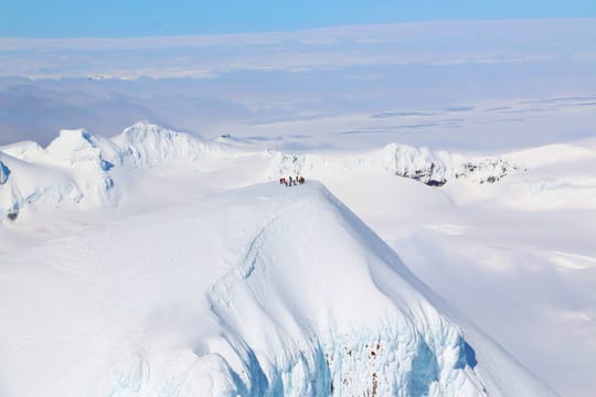 Lagoons, Glaciers & Colorful Mountains Airplane Tour from Skaftafell