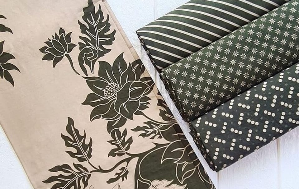 Full Day Private Batiks Class and Explore Miniature Park