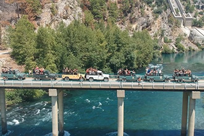 Side: Jeep Safari Adventure around Green Canyon w/Lunch 5