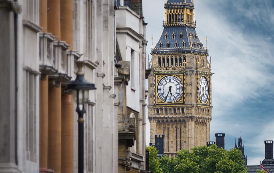 London and Paris 7-Day Rail Tour with City Exploration