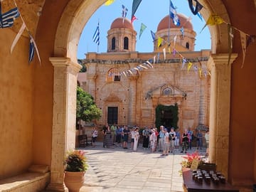 Cultural Tour of Chania: Old Town, Agia Triada, and More
