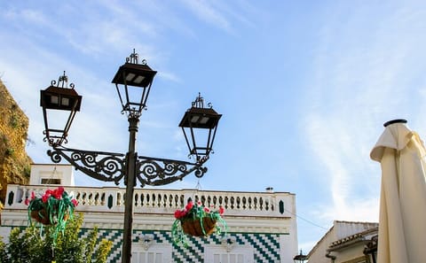 Ronda and Setenil Day Trip from Malaga with Photography Stop