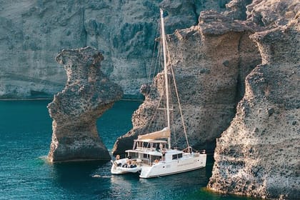 Santorini Catamaran Day Cruise – Lunch, BBQ, Drinks and Transfers