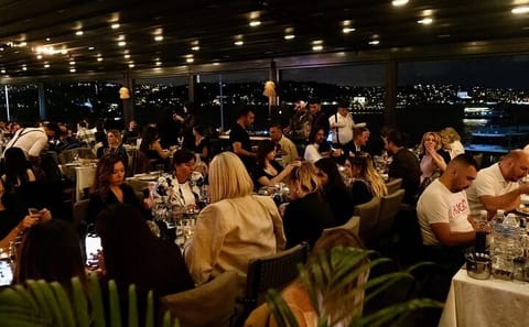 Bosphorus Dinner Cruise with Belly Dance Show in Istanbul