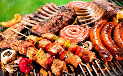 Nairobi Dinner and Cultural Show at Safari Park Hotel