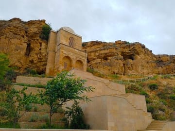 Diribaba mauseloum-Shamakhi tour-azerbaijan tour-baku tour-pilgrime tour-04