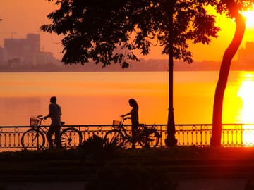 Best of Vietnam: 13-Day Private Tour from Hanoi to Ho Chi Minh City with Halong Bay Cruise