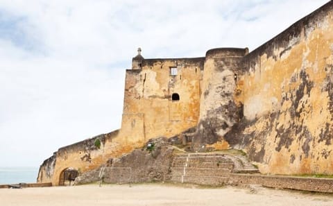 Private Day Tour of Mombasa City with Transfers