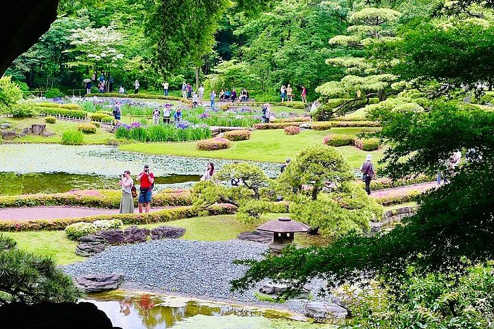 The East Garden of the Imperial Palace 2h Walking Tour