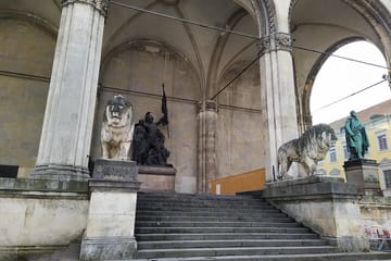 Munich Third Reich Walking Tour of Historical Sites