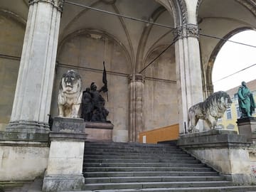 Munich Third Reich Walking Tour of Historical Sites