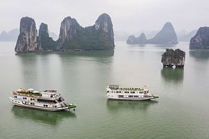 Halong Bay Budget Cruise 2 Days 1 Night Tour from HANOI