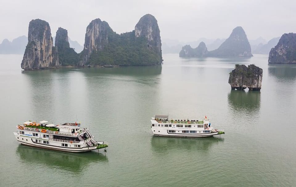 2-Day Budget Cruise and Kayaking in Halong Bay from Hanoi