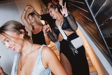 Pub Crawl in Cyclades