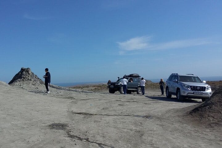 GobustanMud volcanoesFire templeFire MountainTourpetroglypsbaku