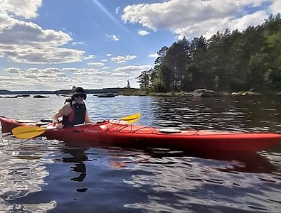 Metsän kutsu Kesäillan saunamelonta Keitele-järvellä Sumiainen