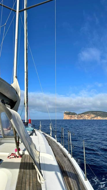 Alghero Sardinia: 4-hour sailing boat tour