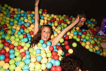 Pub Crawl in Cyclades