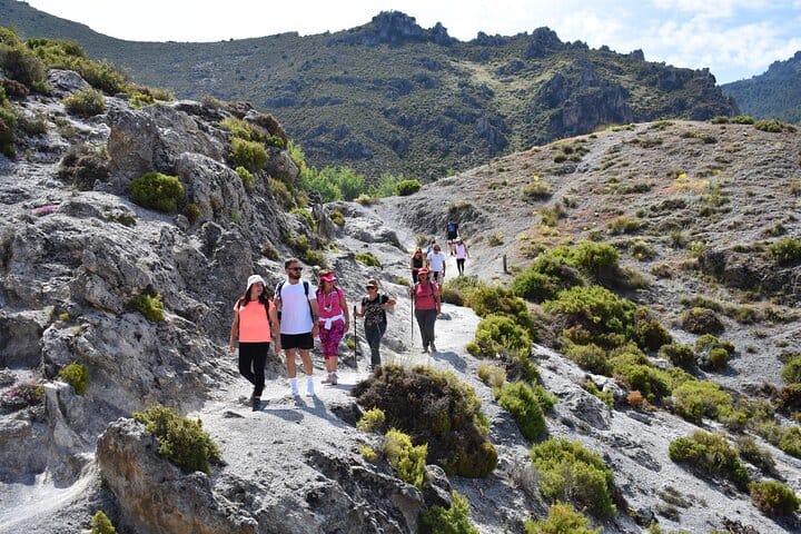 Hiking in the Canyon of the Monachil Cubs in Granada 10