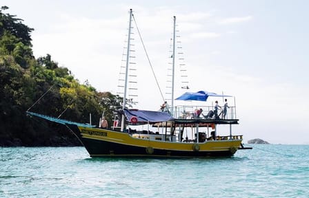 Schooner Tour of Paraty Islands with Swimming and Snorkeling