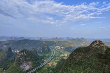 Li River Cruise Ruyi Peak via Ropeway Day Tour
