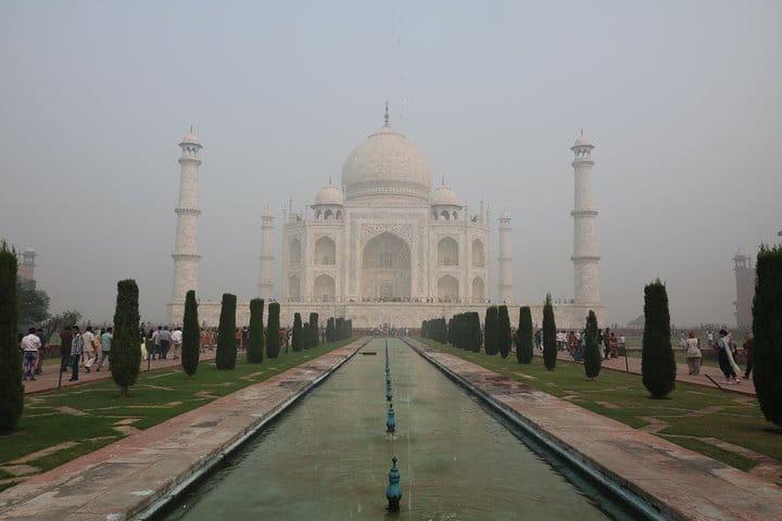 Tajmahal in Lazy Mood
