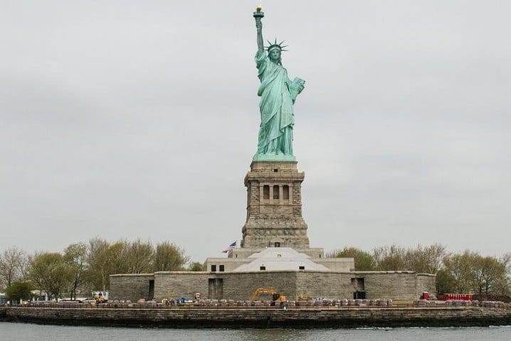 Statuewalks