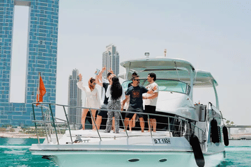 Dubai Marina Yacht or Speed Boat Tour at Marina Walk