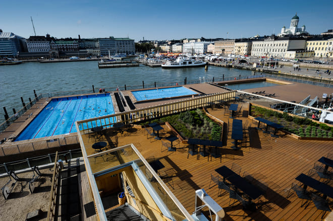 The Market Square in downtown Helsinki is our starting point 
