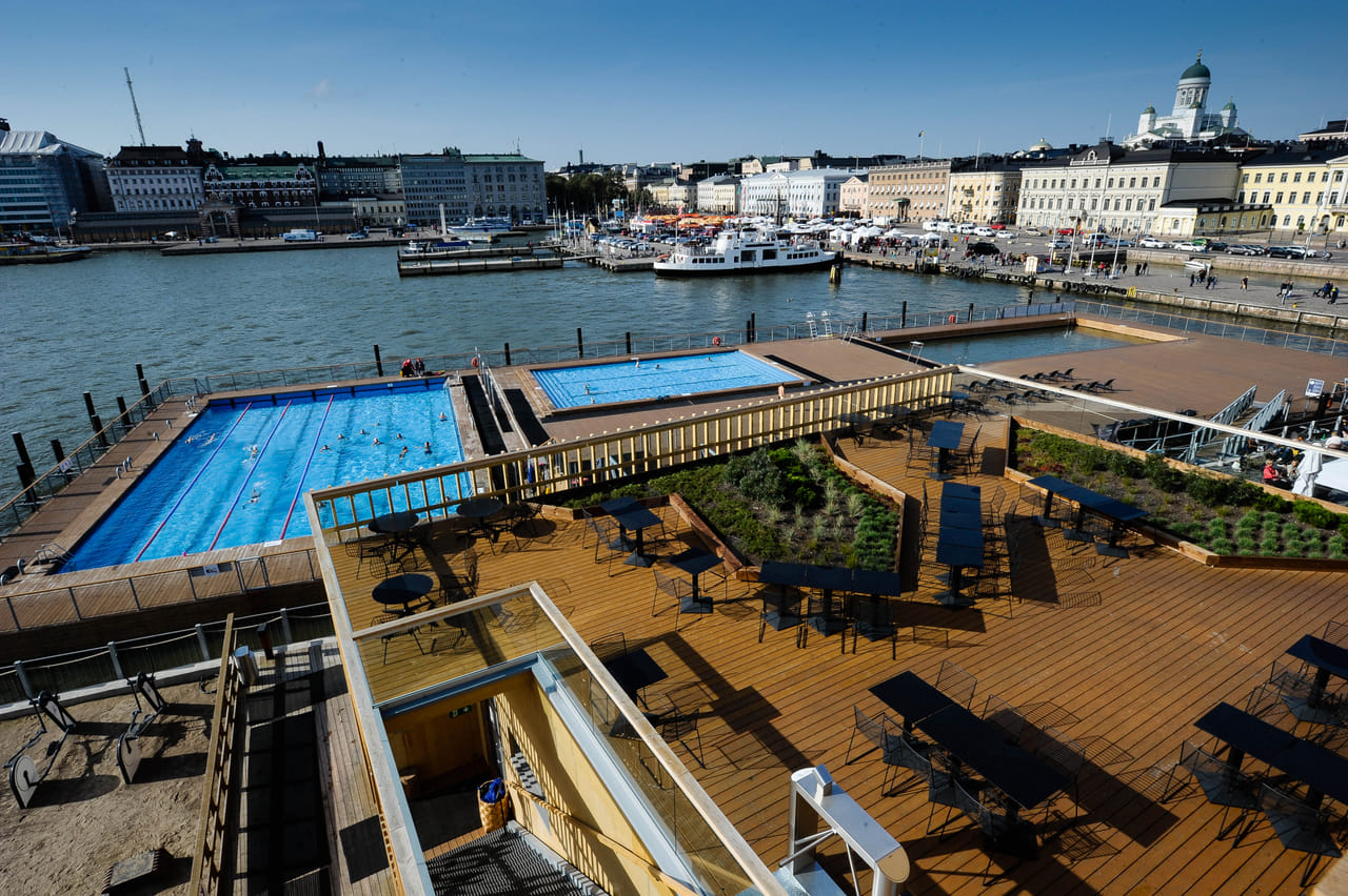 The Market Square in downtown Helsinki is our starting point 