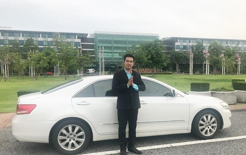 Bangkok: Full-Day Private Car with Professional Driver