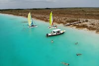 Bacalar Seven Color Lagoon Boat Adventure with Grill Option  3