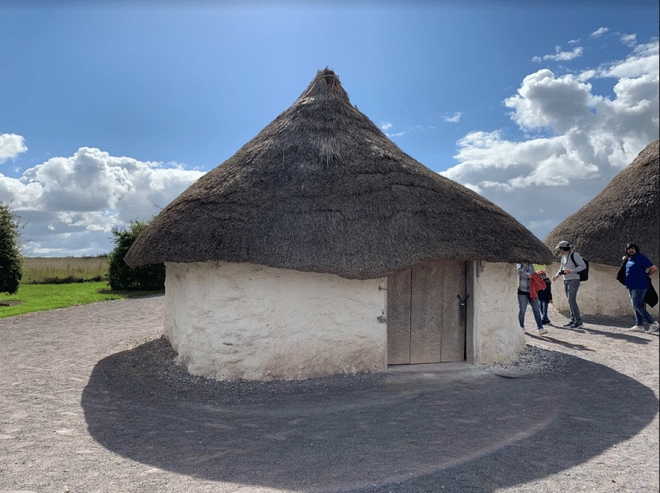 Stonehenge and Bath Guided Day Tour from London 4