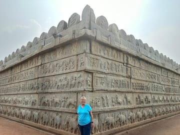 Cultural Tour of Hampi and Badami from Bangalore
