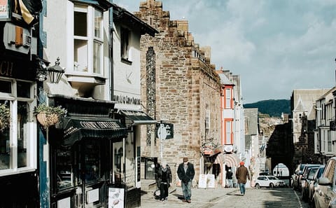 North Wales Day Tour from Liverpool with Conwy Castle Visit